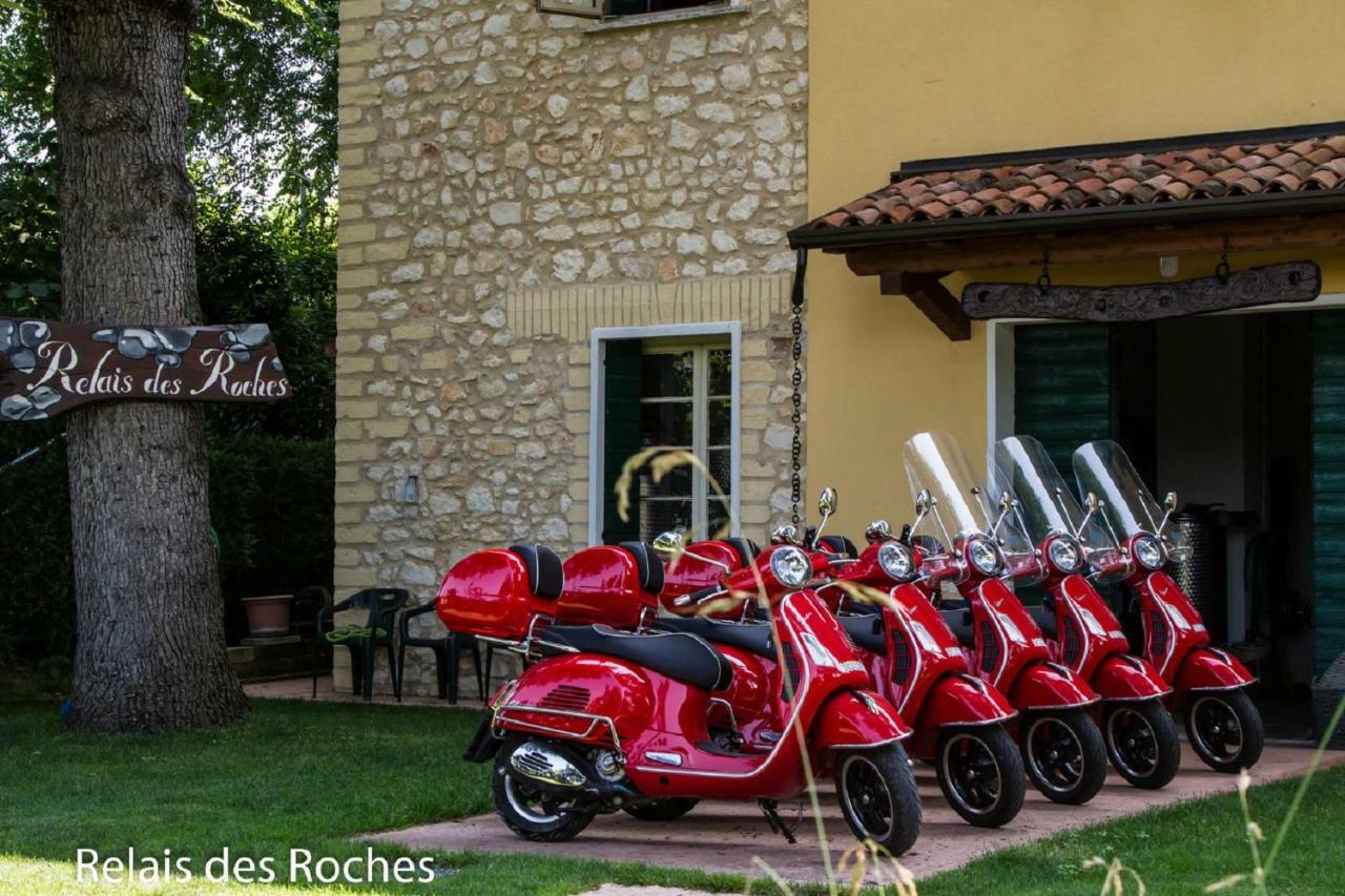 לינה וארוחת בוקר סונה Relais Des Roches מראה חיצוני תמונה
